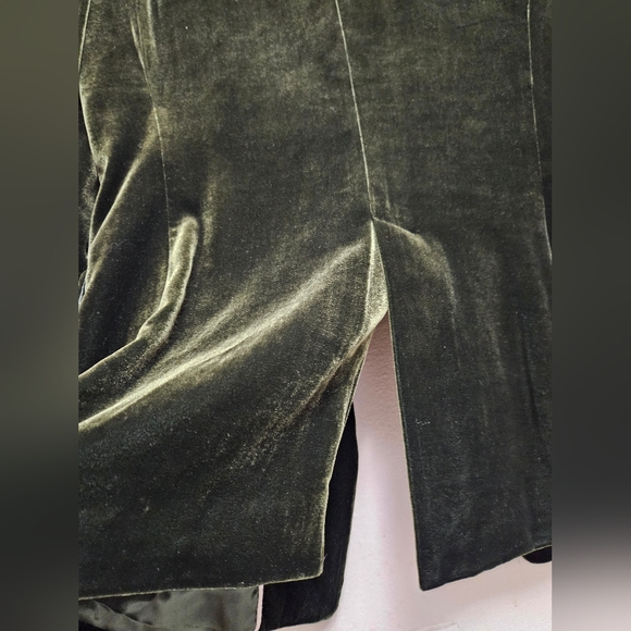 Massimo Dutti Green Velvet Blazer Sz 6 - Picture 4 of 16